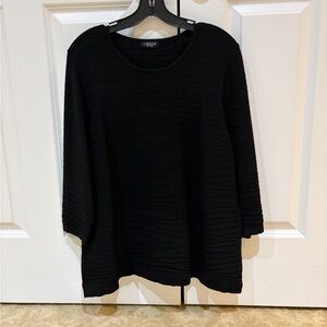 J’ENVIE Textured black top